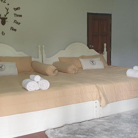 Reindeer House Wat Chedi 4 People 호텔 시촌 외부 사진
